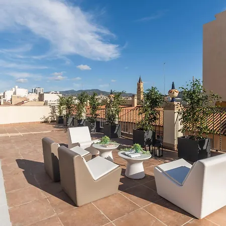 Homeclub Retreat With Rooftop Terrace Marmoles I *